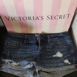 3 for $30 VS PINK Size 2 Shorts